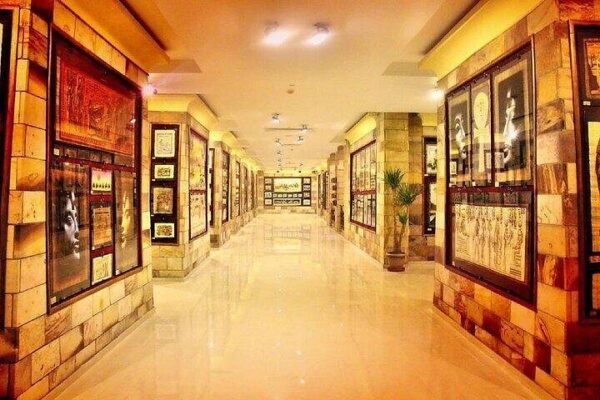 Hurghada City Tour, Mosque Visit & Handicraft Shopping